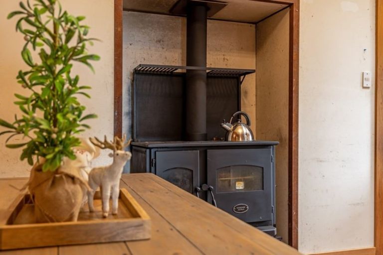 Photo of property in 96 Harrison Hill Road, Aokautere, Palmerston North, 4471