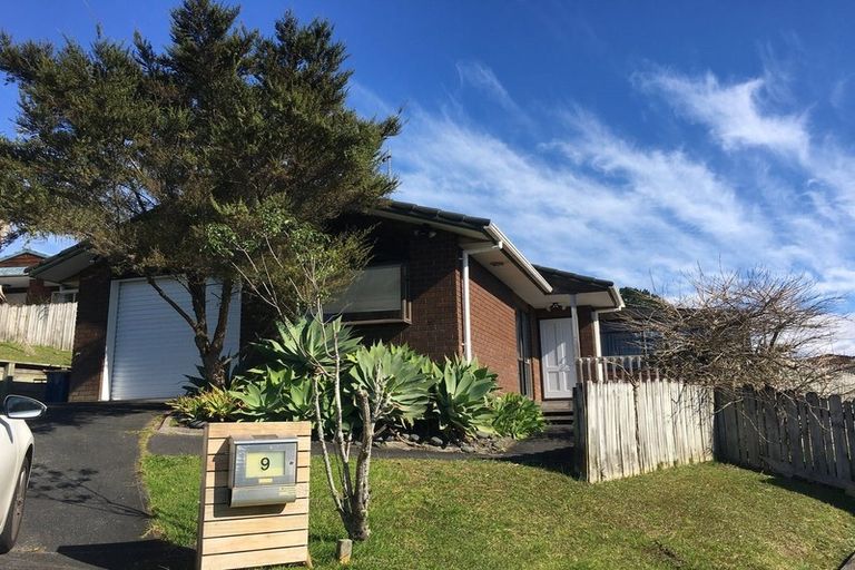 Photo of property in 9 Sherpa Place, Massey, Auckland, 0614