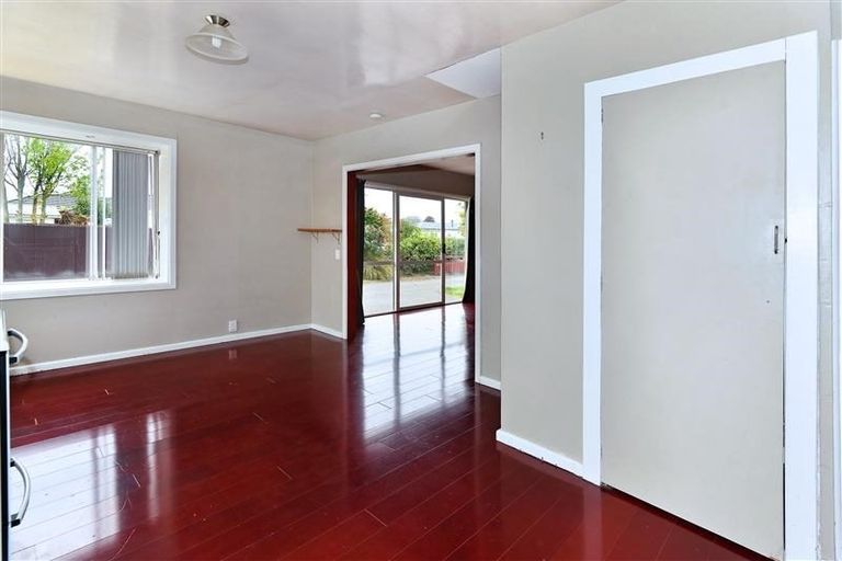 Photo of property in 10 Kopara Street, Templeton, Christchurch, 8042