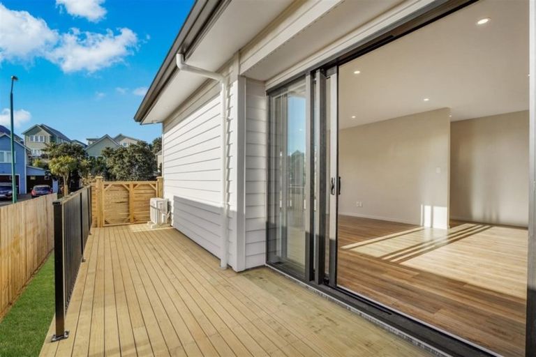 Photo of property in 116 Parkview Drive, Gulf Harbour, Whangaparaoa, 0930