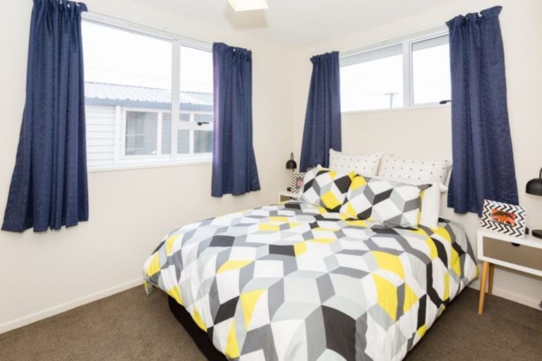 Photo of property in 464 Marine Parade, South New Brighton, Christchurch, 8062