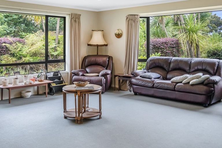 Photo of property in 4 Kotare Heights, Kerikeri, 0230