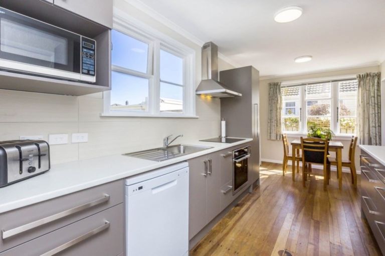 Photo of property in 51 Chapman Crescent, Naenae, Lower Hutt, 5011