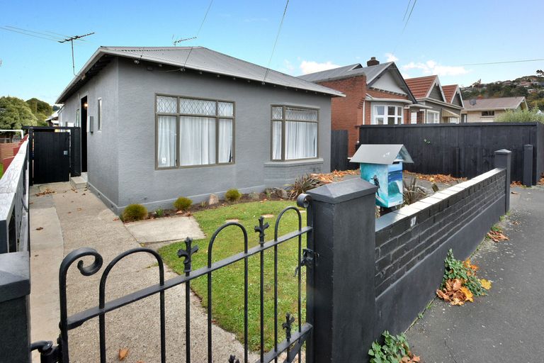 Photo of property in 37 Baker Street, Caversham, Dunedin, 9012