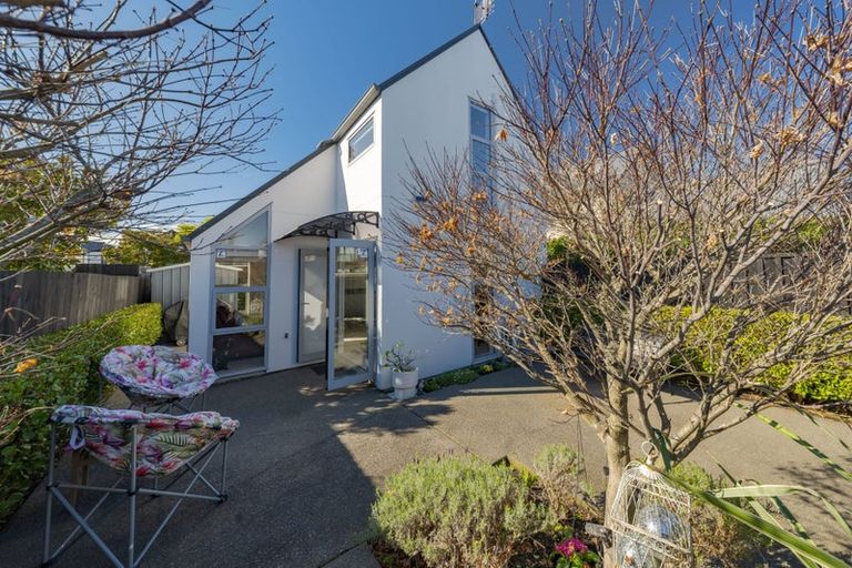 Photo of property in 130 Sherborne Street, St Albans, Christchurch, 8014