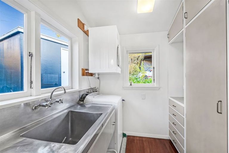 Photo of property in 21 Heaton Rhodes Place, Cashmere, Christchurch, 8022