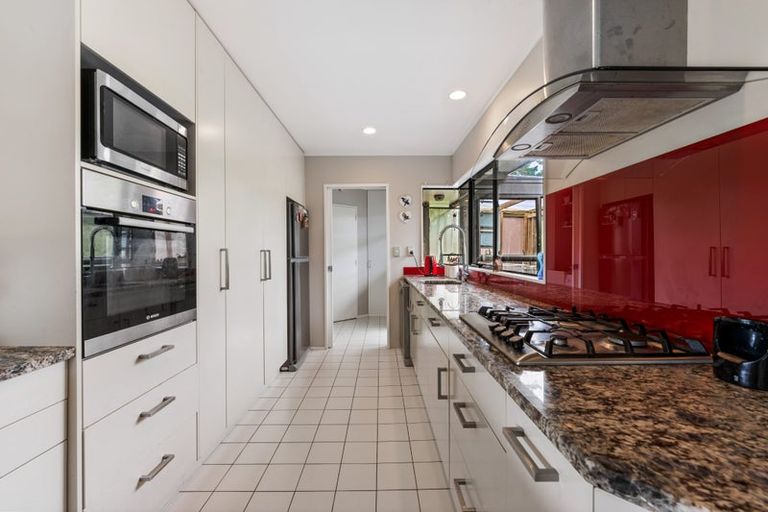 Photo of property in 27 Sturm Avenue, Massey, Auckland, 0614