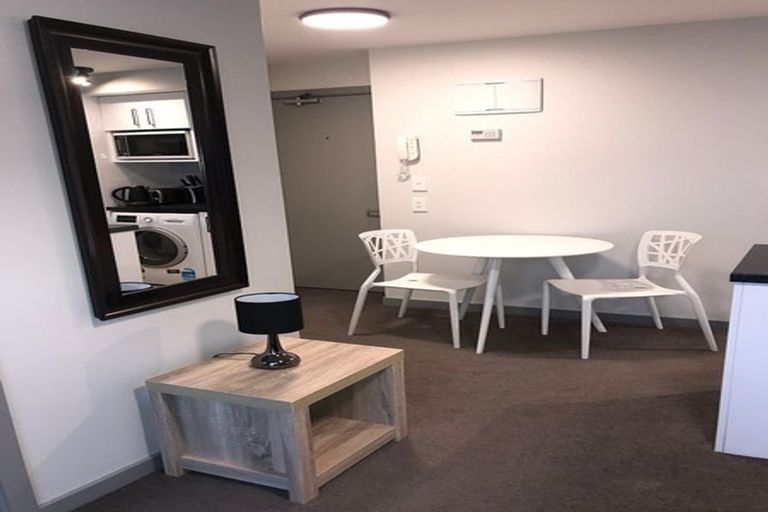 Photo of property in Southern Cross Apartments, 412/35 Abel Smith Street, Te Aro, Wellington, 6011