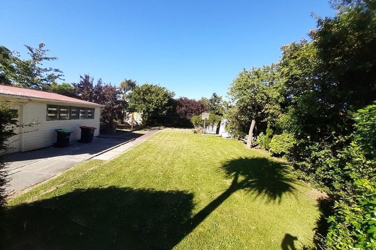 Photo of property in 10 Garvins Road, Hornby, Christchurch, 8042