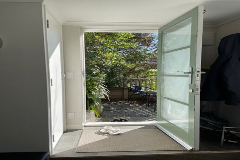 Photo of property in 39 Norwich Street, Wilton, Wellington, 6012