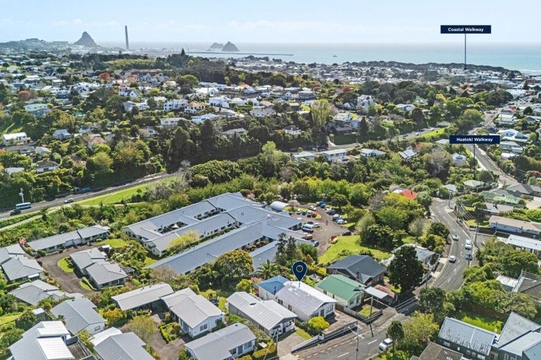 Photo of property in 44 Mill Road, Lower Vogeltown, New Plymouth, 4310