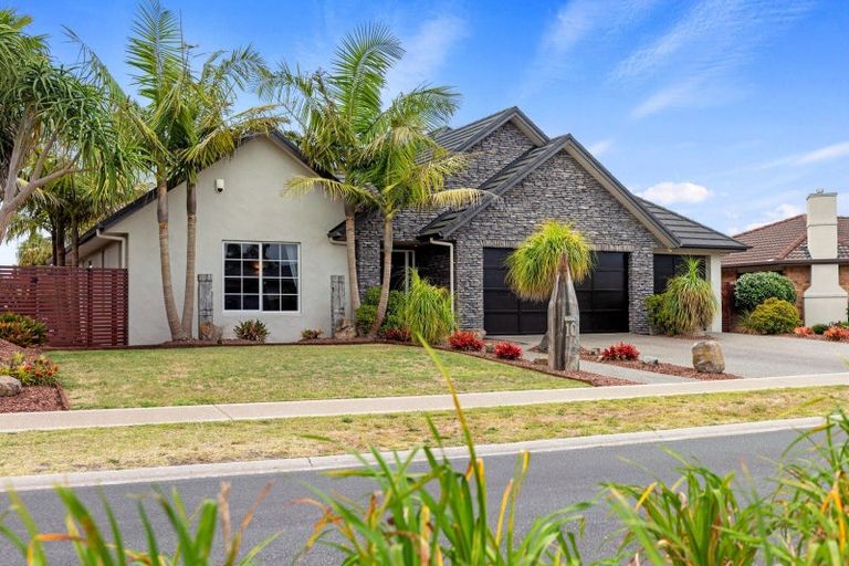Photo of property in 10 Serena Key, Papamoa Beach, Papamoa, 3118
