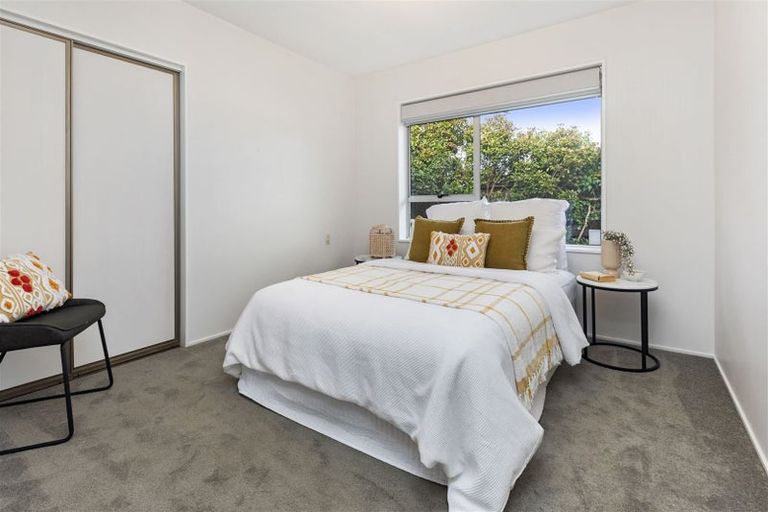 Photo of property in 9c Quinton Place, Bishopdale, Christchurch, 8053