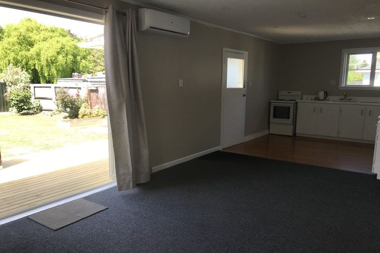 Photo of property in 44 Glenfield Crescent, Mairehau, Christchurch, 8052