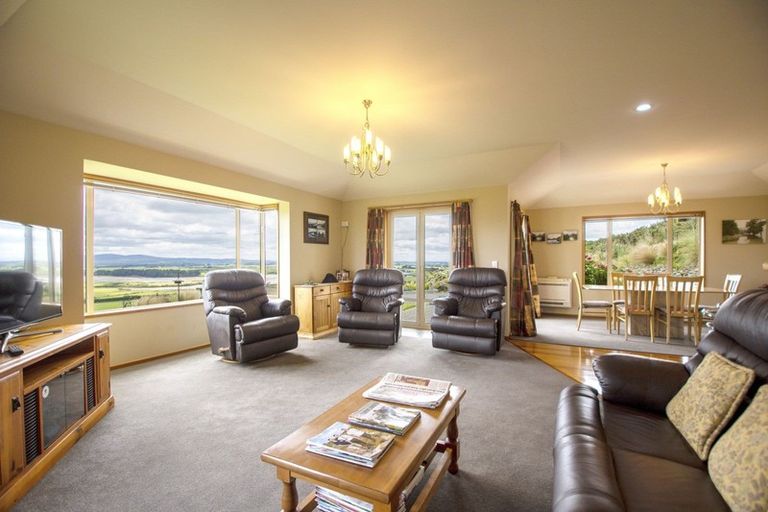 Photo of property in 417 Orepuki Riverton Highway, Longwood, Riverton, 9881