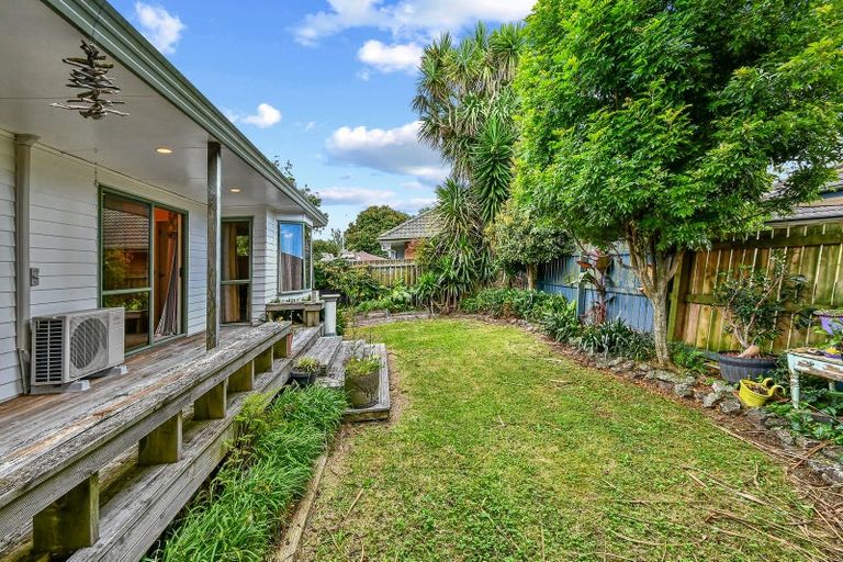 Photo of property in 2/16 Airfield Road, Takanini, 2112