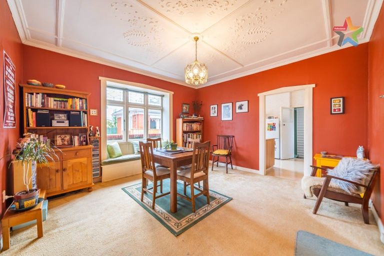 Photo of property in 11 Raymond Terrace, Fairfield, Lower Hutt, 5011