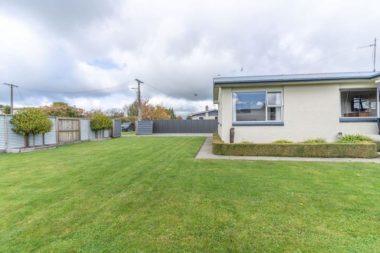 Photo of property in 10 Hillary Street, Winton, 9720