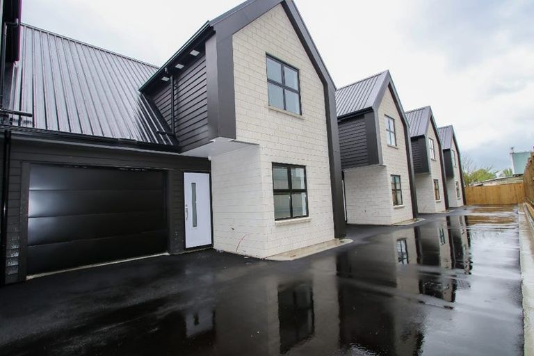 Photo of property in 3/27 Seddon Road, Frankton, Hamilton, 3204