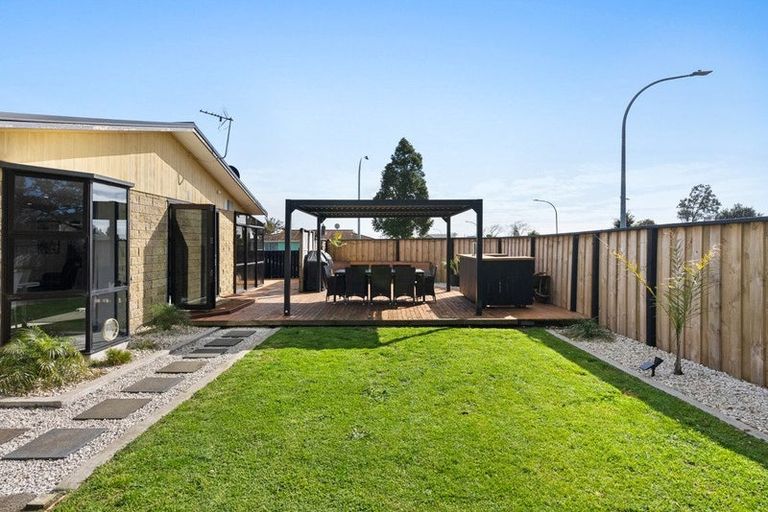 Photo of property in 10 Dillon Drive, Bell Block, New Plymouth, 4312