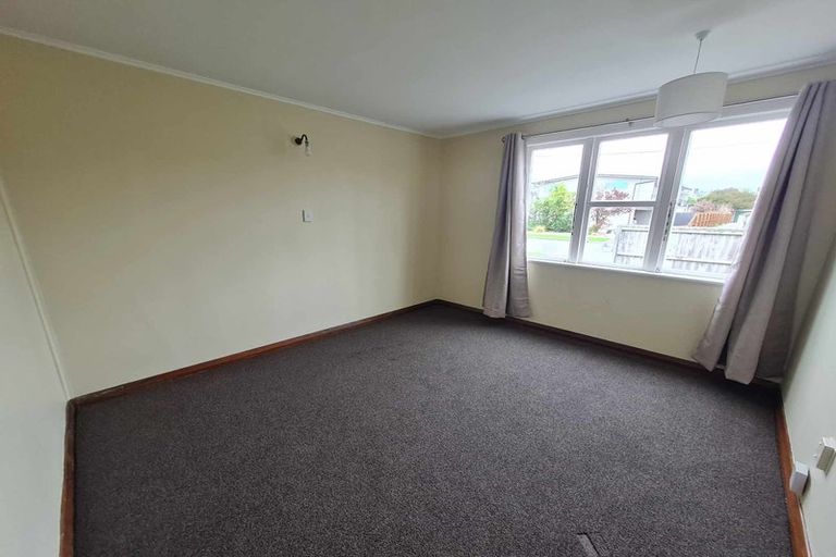 Photo of property in 28 Newnham Terrace, Upper Riccarton, Christchurch, 8041