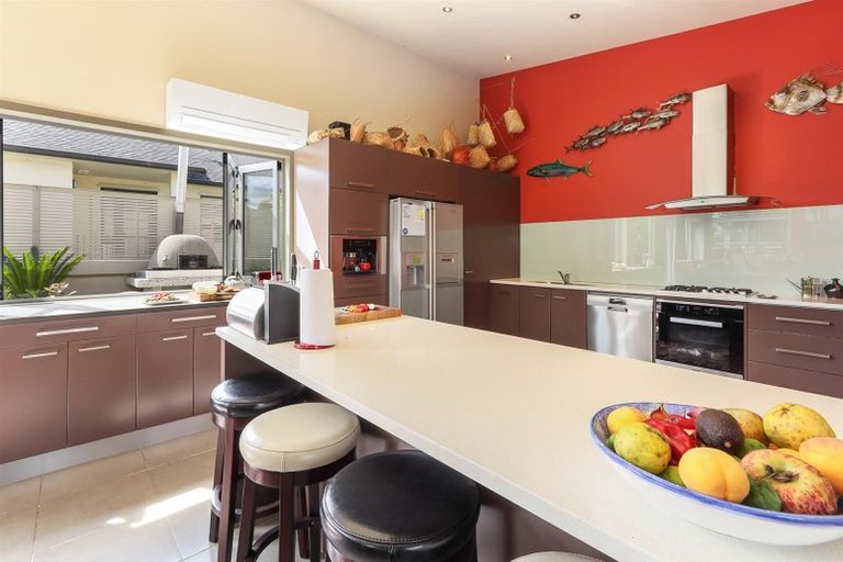 Photo of property in 38 Great West Road, Matipo Heights, Rotorua, 3015