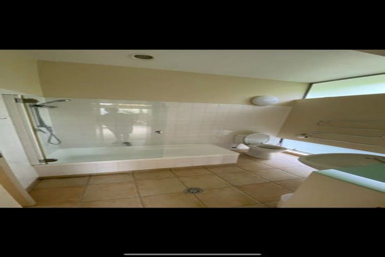 Photo of property in 35a Clifton Road, Hauraki, Auckland, 0622