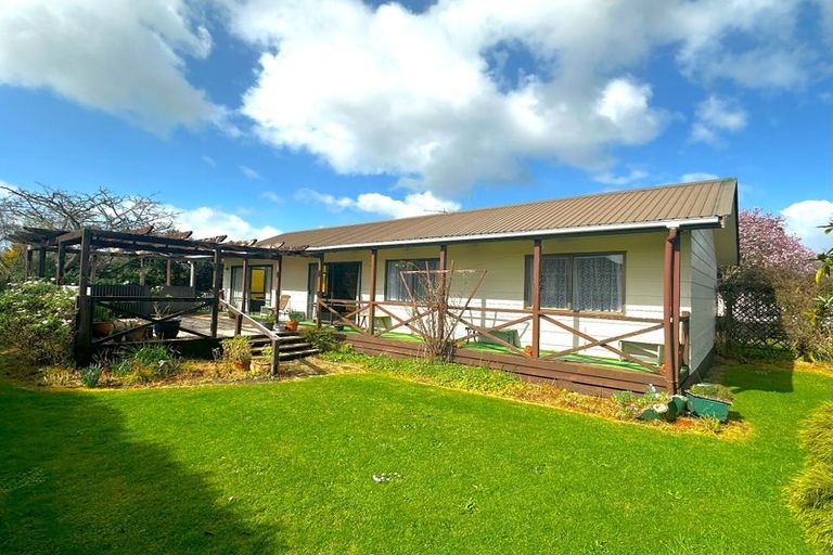Photo of property in 390 Mcclure Street, Pirongia, 3802