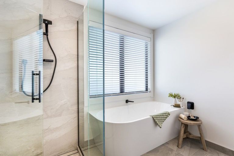 Photo of property in 122 Harakeke Drive, Wharewaka, Taupo, 3330