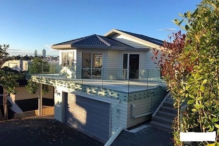 Photo of property in 1/3 Prospect Terrace, Milford, Auckland, 0620