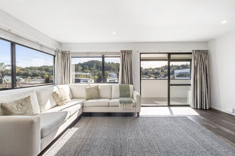 Photo of property in 15e Puriri Avenue, Orewa, 0931