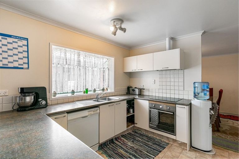 Photo of property in 8 Courtvale Place, Flat Bush, Auckland, 2019