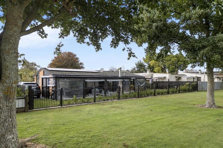 Photo of property in 163a Victoria Street, Cambridge, 3434