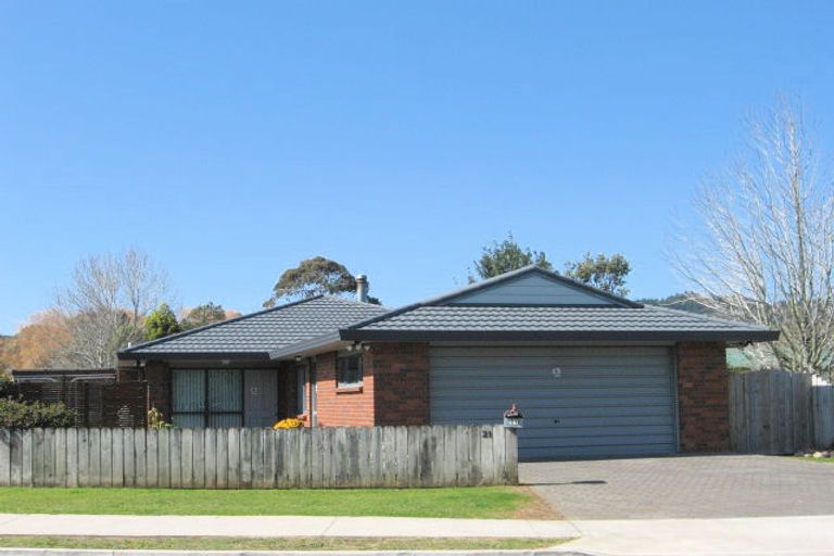 Photo of property in 21 Cook Drive, Whitianga, 3510