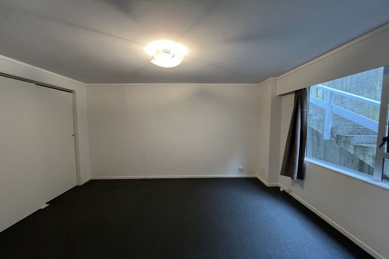 Photo of property in 24c The Track, Plimmerton, Porirua, 5026