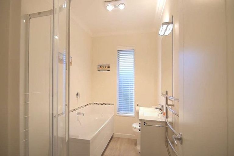 Photo of property in 14 Bowmore Lane, Broomfield, Christchurch, 8042