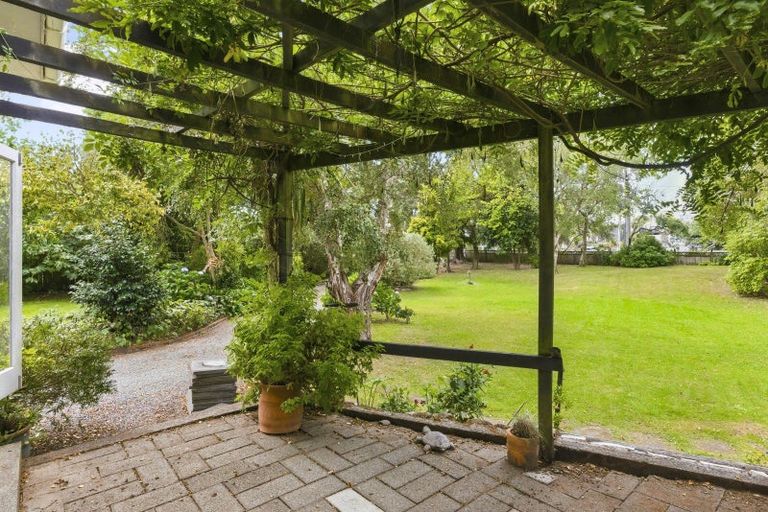 Photo of property in 3-5 Rewa Road, Raumati Beach, Paraparaumu, 5032