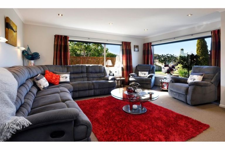 Photo of property in 12 Wanderers Avenue, Brightwater, 7022