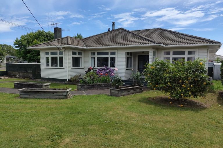 Photo of property in 2 Paisley Street, Levin, 5510