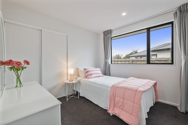 Photo of property in 11 Clonbunny Close, Rolleston, 7614