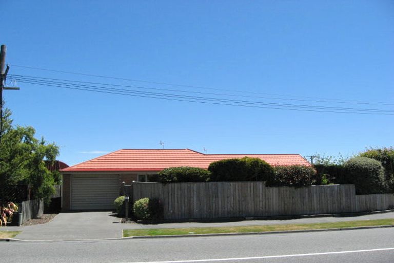 Photo of property in 265 Avonhead Road, Avonhead, Christchurch, 8042