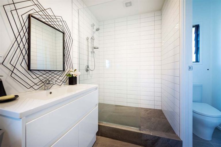 Photo of property in 3/59 Norwood Road, Bayswater, Auckland, 0622