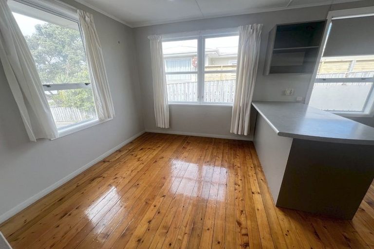 Photo of property in 58 Te Pene Avenue, Titahi Bay, Porirua, 5022