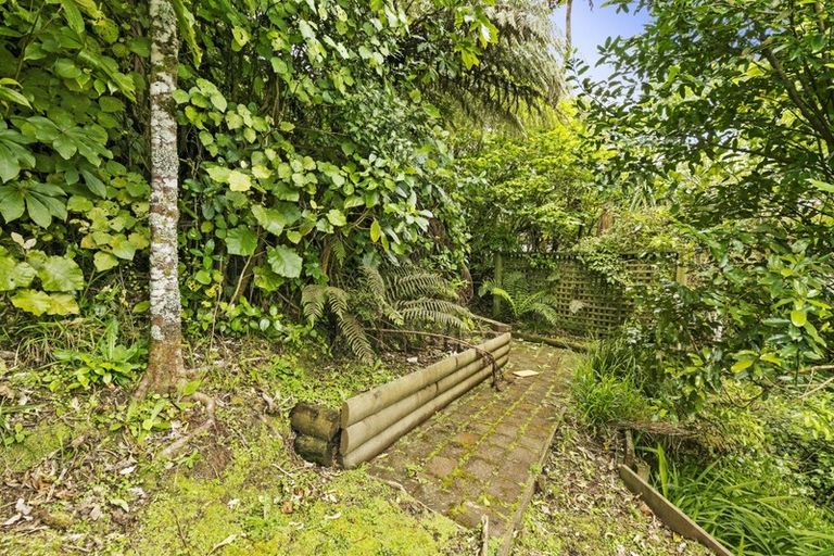 Photo of property in 55 Viewmont Drive, Harbour View, Lower Hutt, 5010