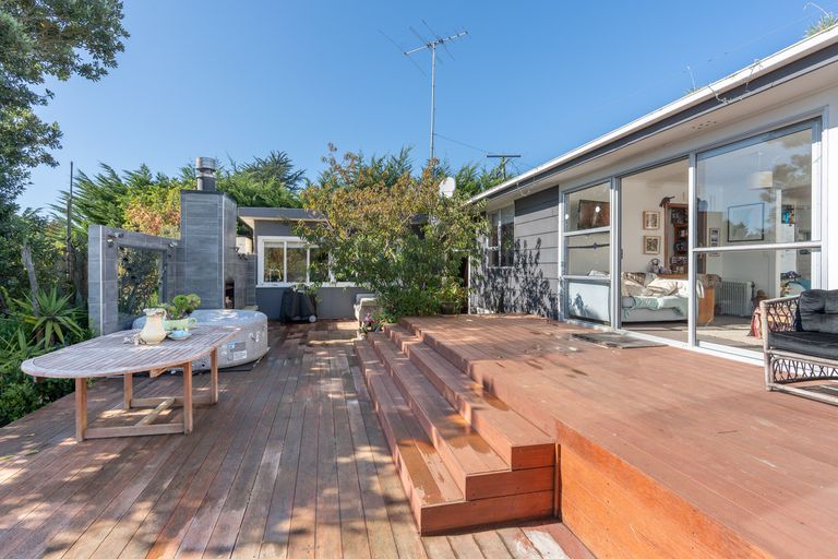 Photo of property in 55 Shag Point Road, Shag Point, Palmerston, 9482