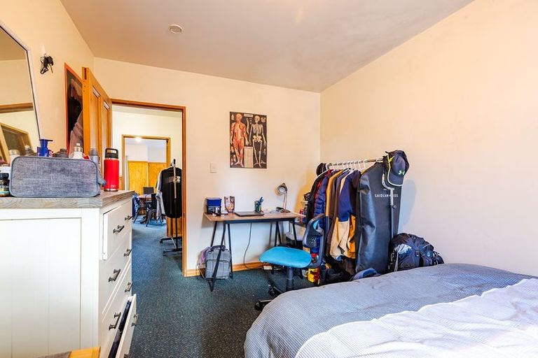 Photo of property in 2b Forth Street, North Dunedin, Dunedin, 9016