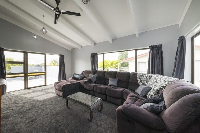 Photo of property in 5 Taupo Terrace, Feilding, 4702