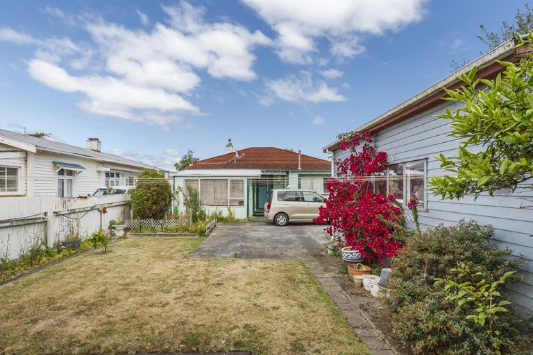 Photo of property in 75 Bryant Street, Takaro, Palmerston North, 4412