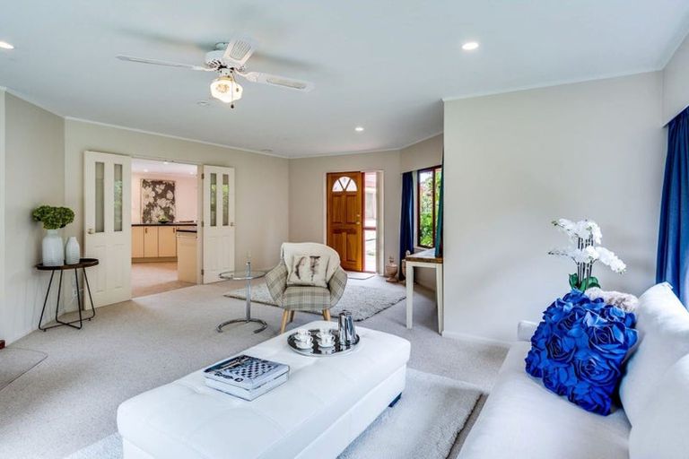 Photo of property in 41 Domain Road, Waipawa, 4210