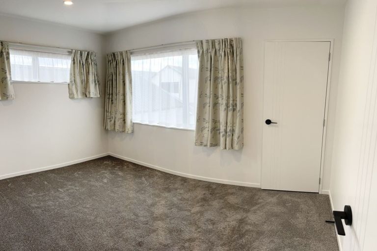 Photo of property in 14 Kairakau Street, Takanini, 2110